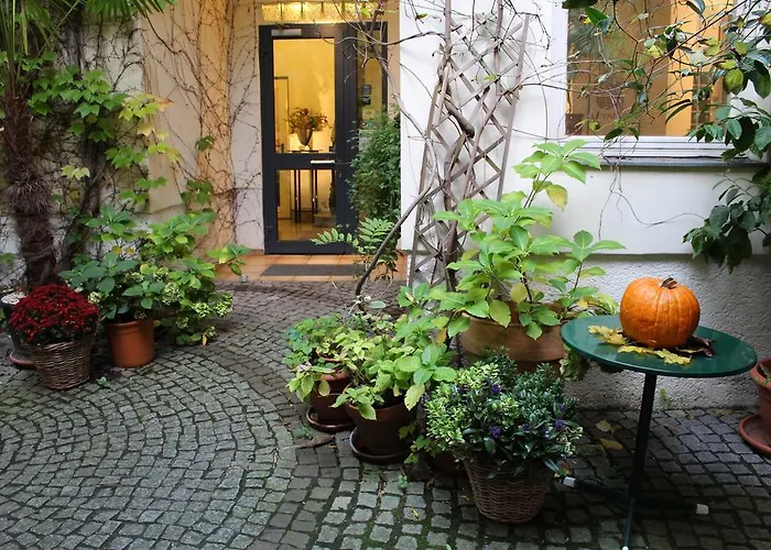 Hotel Wiener Kindl 3*